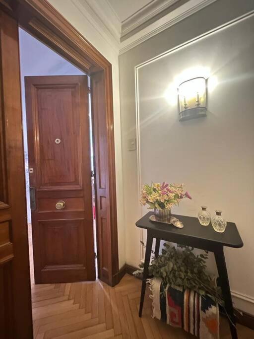 Ferienwohnung Parisian Flat In The Heart Of Recoleta Buenos Aires Exterior foto
